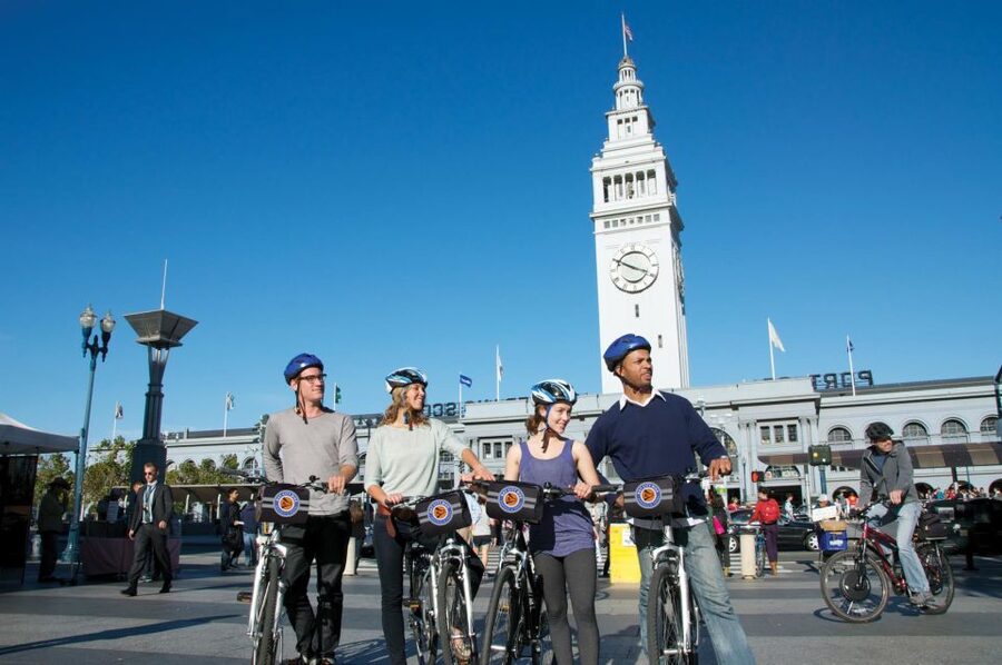 San Francisco: Explore at Your Own Pace All Day Bike Rental - Sausalito: lunch, shops, and the return decision