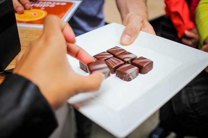 San Francisco Food Tour: Ferry Building and Ferry Plaza Farmers Market - The guide can make the difference