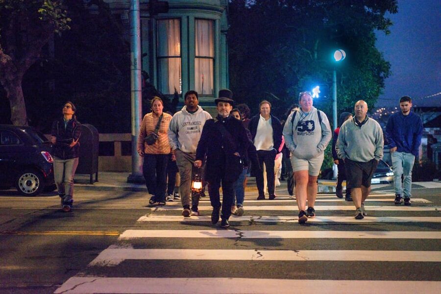 San Francisco Ghost Hunt: Haunted History Walking Tour - Why Pacific Heights makes a fine ghost-tour setting