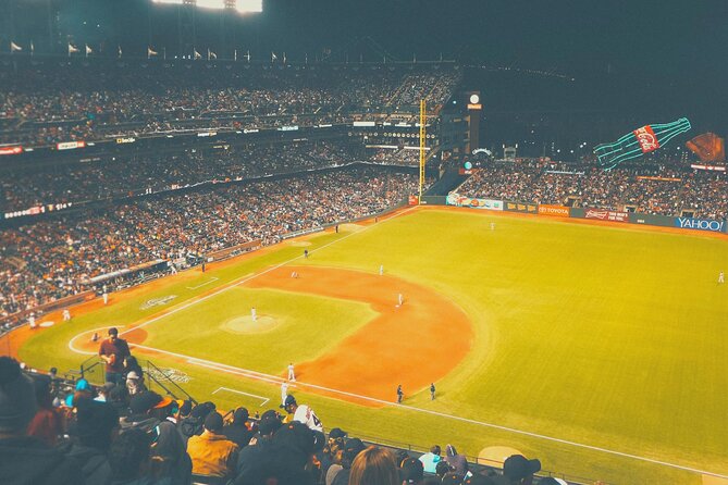 San Francisco Giants Baseball Game at Oracle Park - What makes the dedicated seat worthwhile