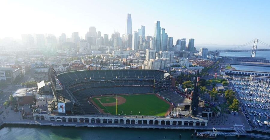 San Francisco: Giants Oracle Park Ballpark Tour - Starting at the Juan Marichal statue