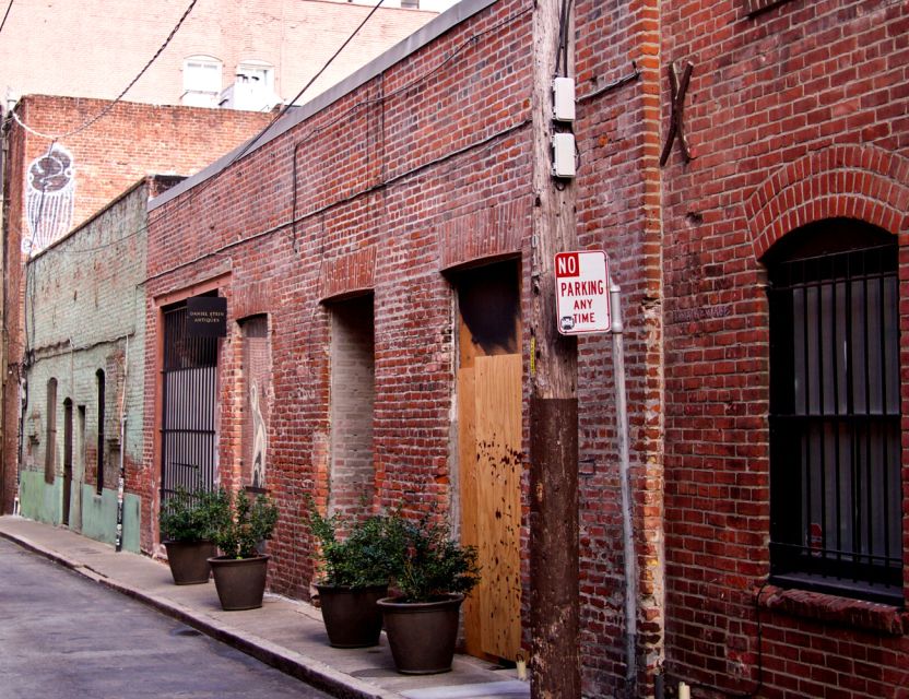 San Francisco: Gold, Greed, and Gunslingers Walking Tour - Anti-Chinese sentiment beside the Gold Rush dream