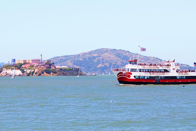 San Francisco: Golden Gate Bay Cruise (60 Minutes) - The Bay Bridge, Coit Tower, and Fisherman’s Wharf