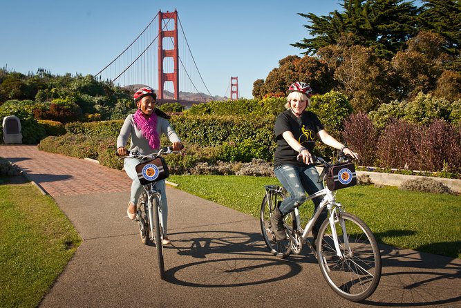 San Francisco: Golden Gate Bridge Bike Rental - Crossing the Golden Gate Bridge