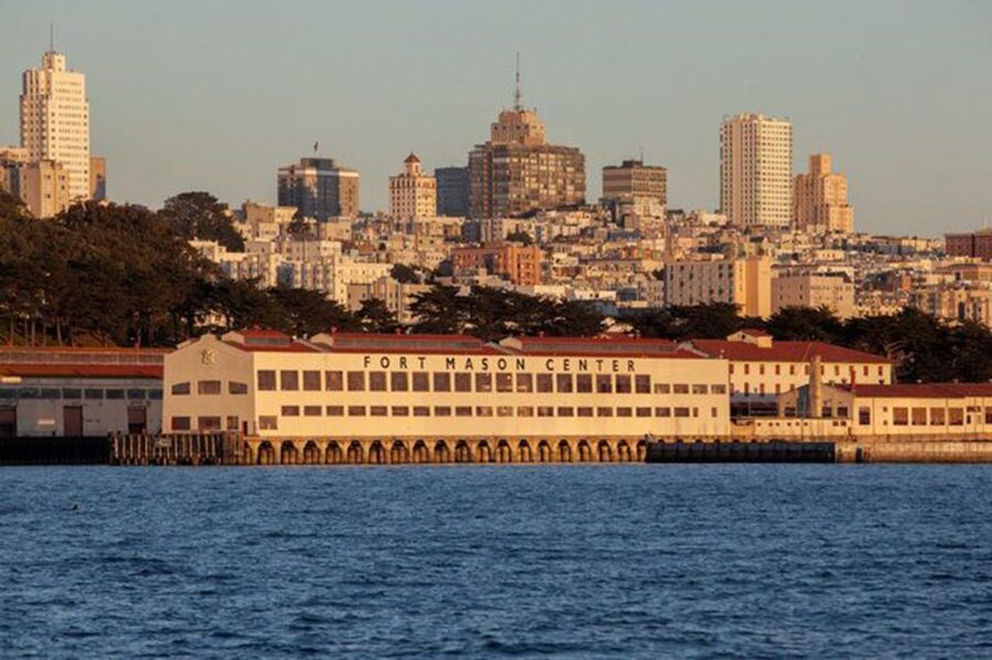 San Francisco: Golden Gate Bridge Catamaran Cruise - Meeting Adventure Cat at Pier 39