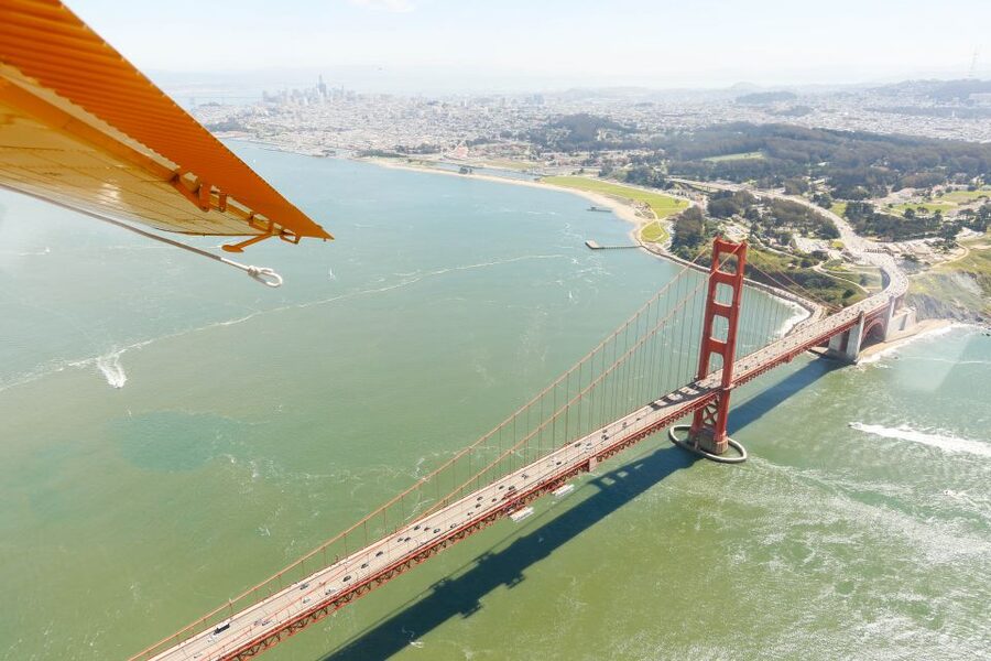 San Francisco: Golden Gate Bridge Seaplane Tour - Alcatraz and Angel Island from the air