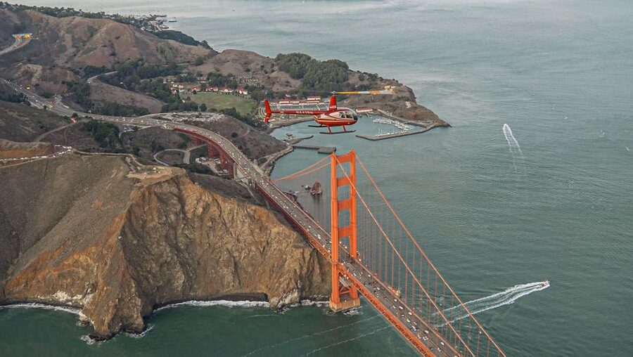 San Francisco: Golden Gate Helicopter Adventure - Ocean Beach and Golden Gate Park from above