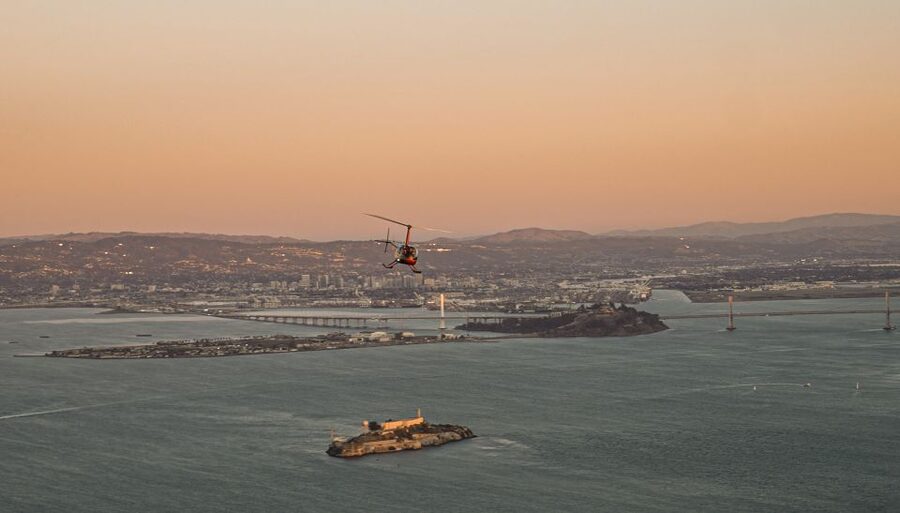 San Francisco: Golden Gate Helicopter Adventure - Crossing the Golden Gate Bridge