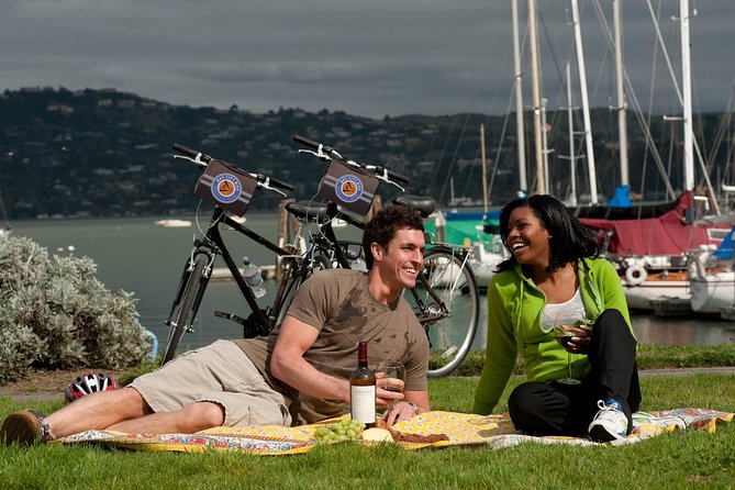 San Francisco Golden Gate To Sausalito Bike Tour - Crossing the Golden Gate Bridge