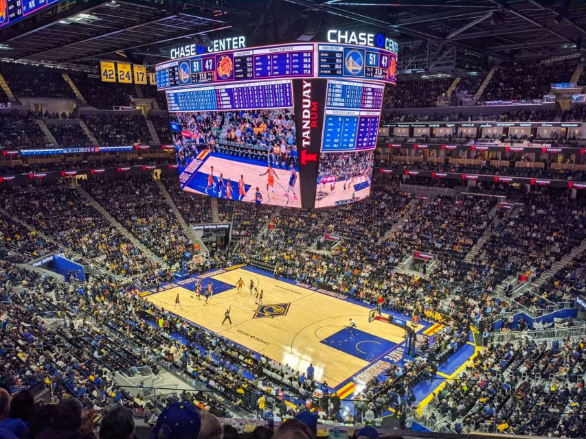 San Francisco: Golden State Warriors Basketball Game Ticket - Watching the Game From Inside