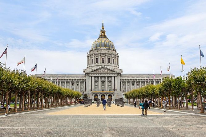 San Francisco Grand City Tour - Golden Gate Bridge: the essential photo stop
