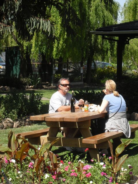 San Francisco: Half-Day Wine Country Tour with Wine Tastings - Leaving Fisherman’s Wharf for the Golden Gate