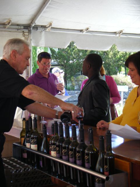 San Francisco: Half-Day Wine Country Tour with Wine Tastings - Sausalito and the road through Marin County