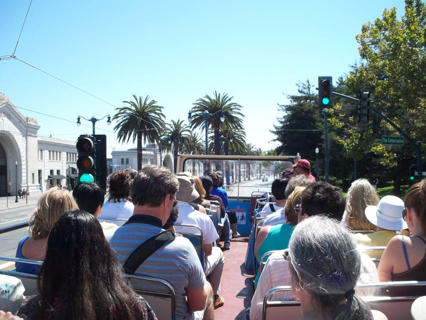 San Francisco: Hop-On Hop-Off City Bus Tour and Bay Cruise - North Beach and Chinatown show two sides of the city