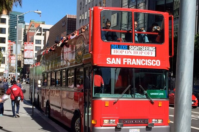 San Francisco Hop-on Hop-off Deluxe Tour 20 Stops 1 to 2 days - Live guides, recorded audio, and the ride itself