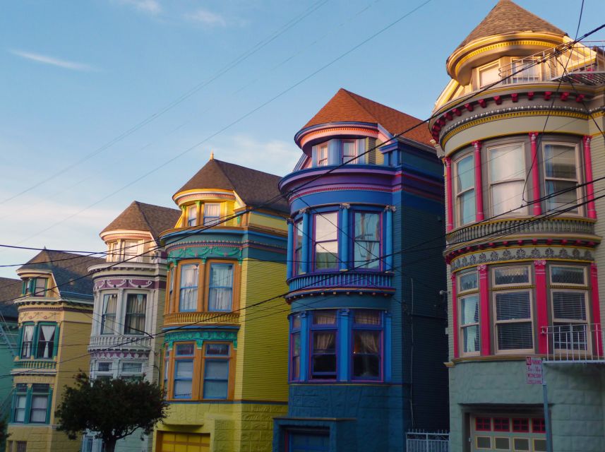 San Francisco: Hop-On Hop-Off + Muir Woods Tour - Crossing the Golden Gate Bridge