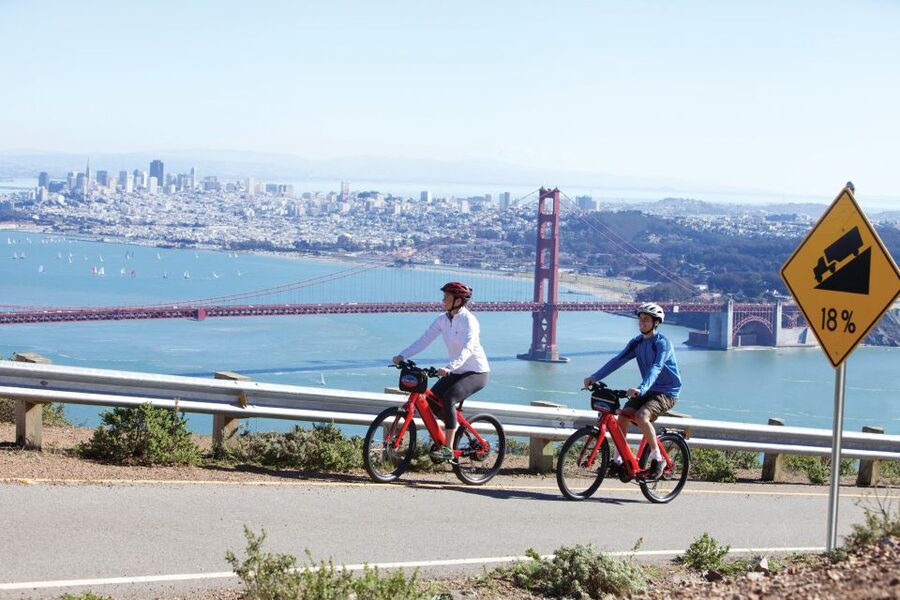 San Francisco: Hop-On Hop-Off Open-top Sightseeing Tour - The Golden Gate Bridge from the upper deck