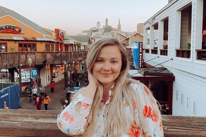 San Francisco Instagram Walking Private Tour: Most Iconic Spots - Palace of Fine Arts, SFMOMA, and Oracle Park