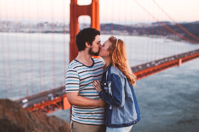 San Francisco Instagram Walking Private Tour: Most Iconic Spots - From the Painted Ladies to Union Square
