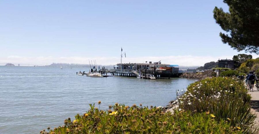 San Francisco: Muir Woods and Sausalito Entry Fee Included - Who should book this tour?