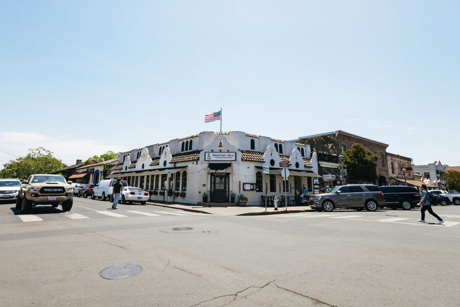 San Francisco: Muir Woods, Napa & Sonoma Valley Wine Tour - Morning pickup and the ride across the Golden Gate