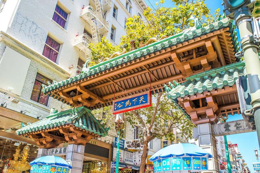 San Francisco: Muir Woods & Sausalito Tour w/Alcatraz Option - Sausalito gives the day breathing room