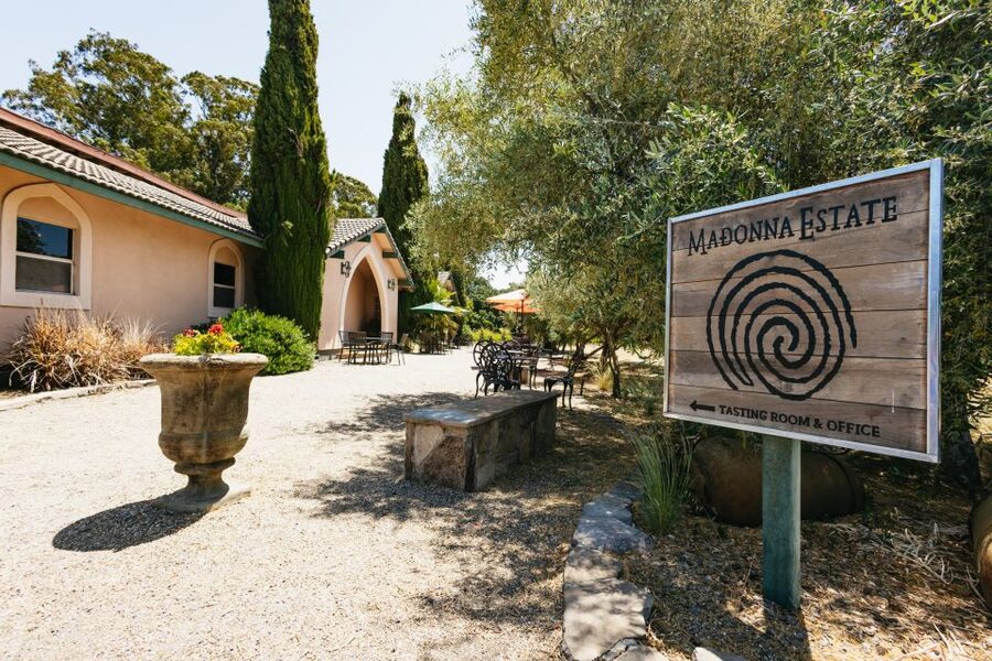 San Francisco: Napa and Sonoma Valley Wine Tour - Three wineries, three different tasting stops