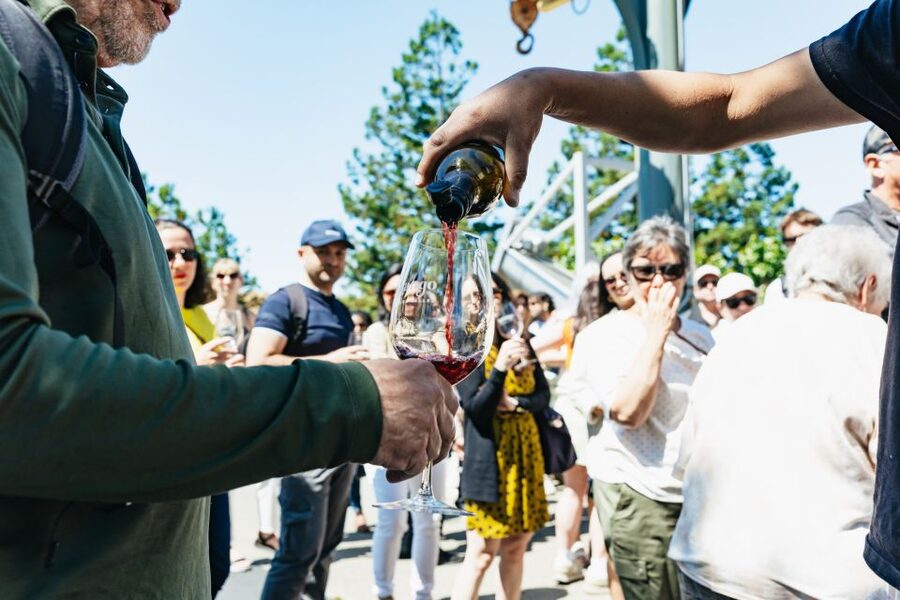 San Francisco: Napa and Sonoma Valley Wine Tour - Meeting the coach in downtown San Francisco