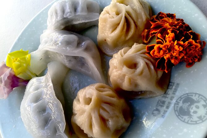 San Francisco North Beach & Chinatown Food Tour with 5 Tastings - How much walking and standing should you expect?