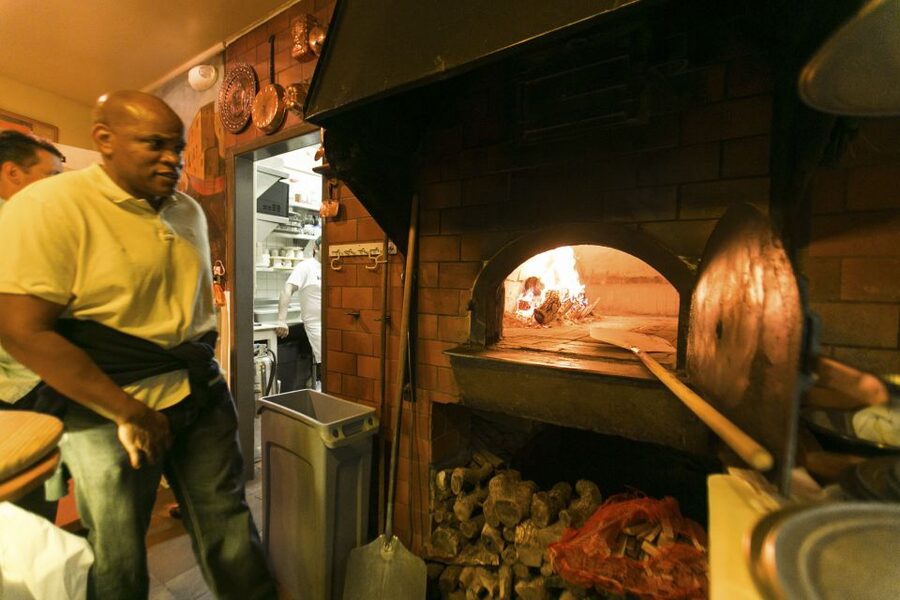 San Francisco: North Beach Curated Multi-Course Foodie Tour - Who Will Enjoy This Food Walk Most?