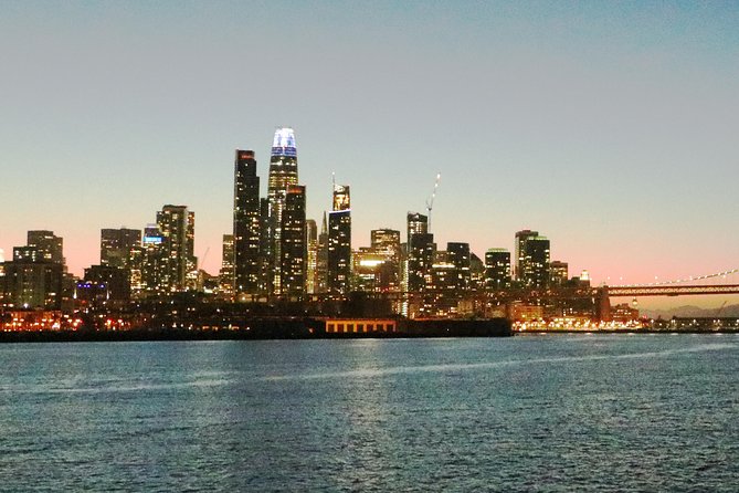 San Francisco Premier Dinner Dance Cruise - Service, comfort, and accessibility
