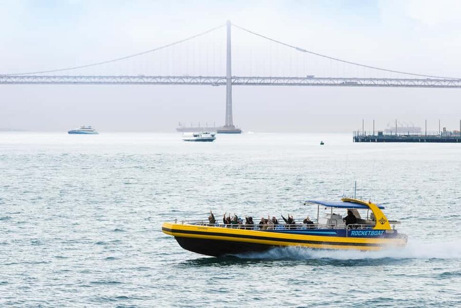 San Francisco: RocketBoat Tour - What You See From the Bay