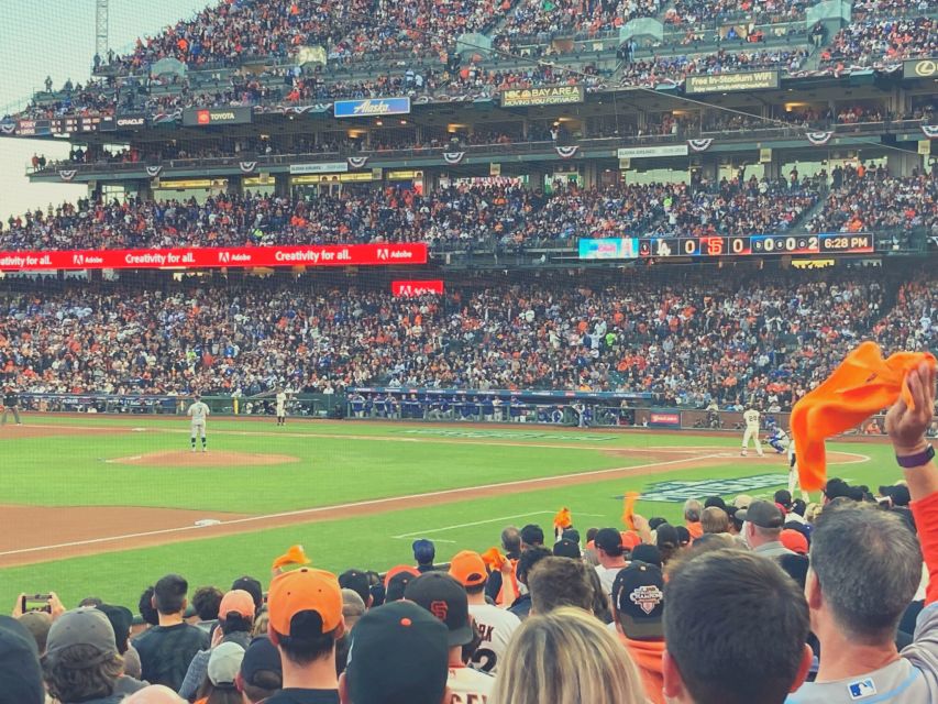 San Francisco: San Francisco Giants Baseball Game Ticket - How to handle mobile entry at the gate