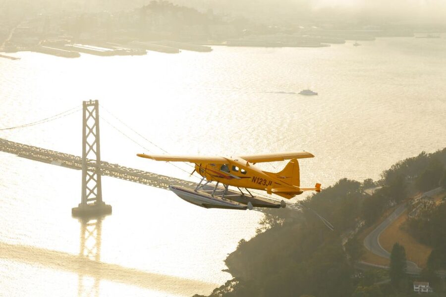 San Francisco: Seaplane Flight with Champagne - Tiburon, Belvedere Peninsula, and the water landing
