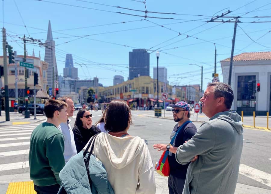 San Francisco: Secret Food Tour of North Beach and Chinatown - Two neighborhoods, one compact food route