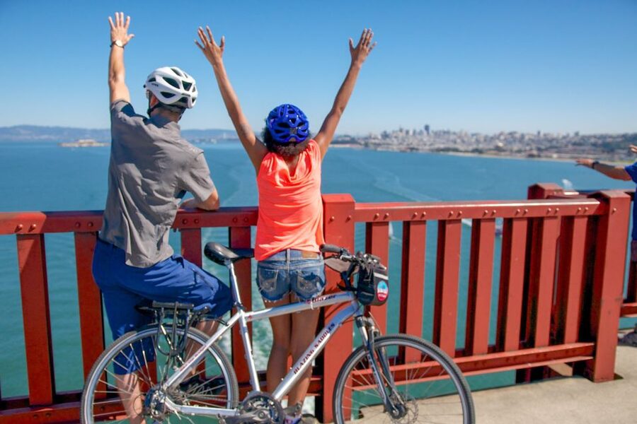 San Francisco Self-Guided Bike Rental - Picking up your bike at 2715 Hyde Street