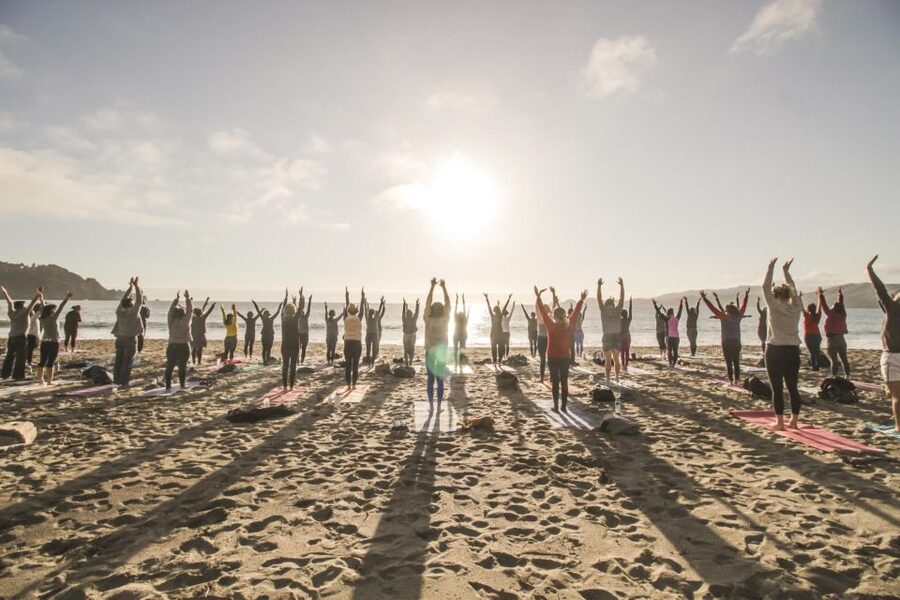 San Francisco: Silent Disco Yoga at Baker Beach - What the full 75 to 90 minutes feels like