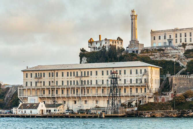 San Francisco Small Group City Highlights and Alcatraz Tour - Key points to know before booking