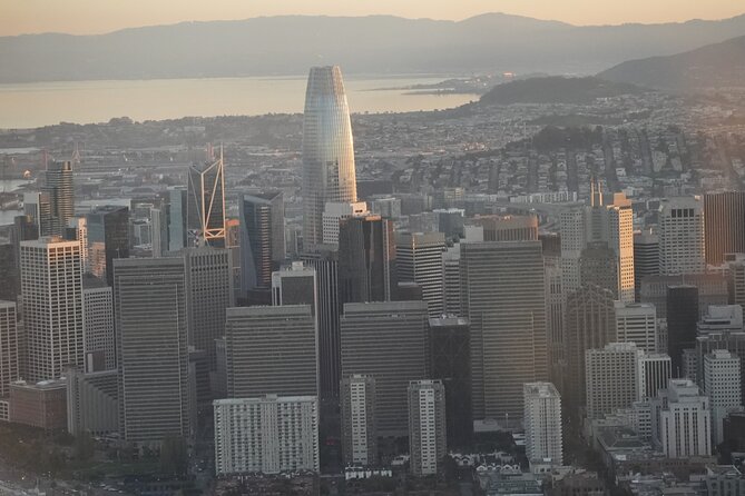 San Francisco Sunset Champagne Seaplane Tour - Crossing the Golden Gate Bridge