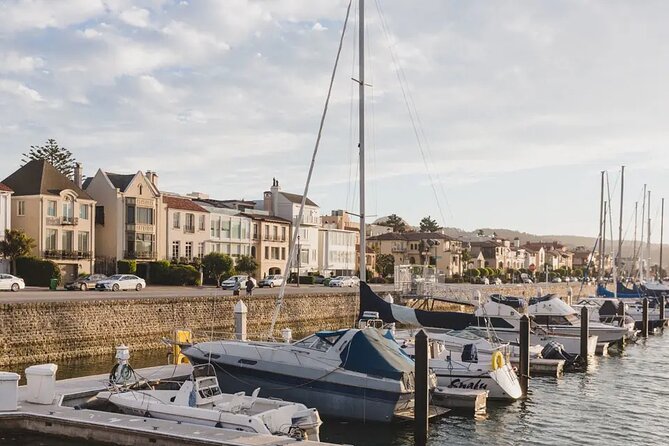 San Francisco: Surrey Ride Along the Scenic Marina Waterfront - Who Will Enjoy This Most