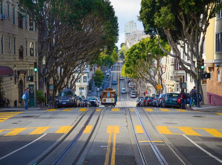 San Francisco Ultimate City Tour with Bay Cruise Option - Golden Gate Bridge: the essential photo stop