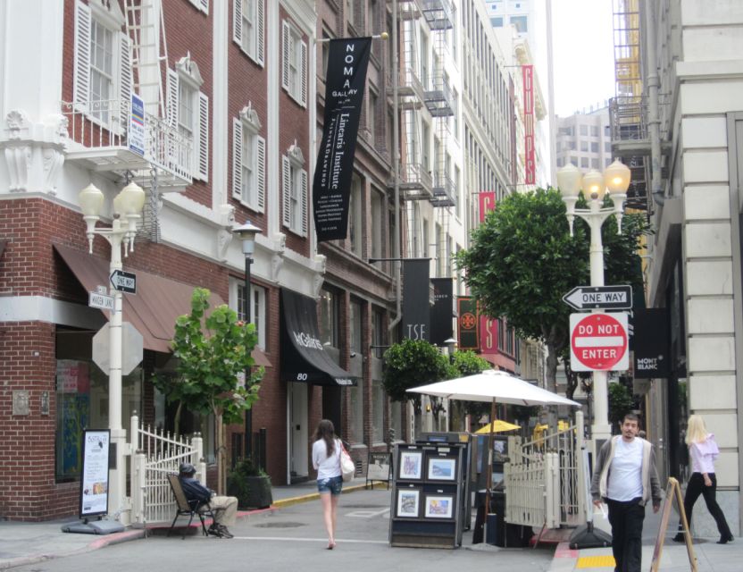 San Francisco: Vintage Murder Mystery Guided Walking Tour - Key points at a glance