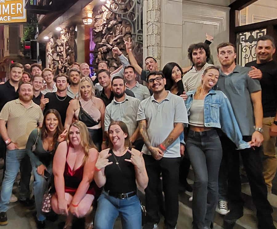 SF Pub Crawl and Clubbing Experience - Key points at a glance
