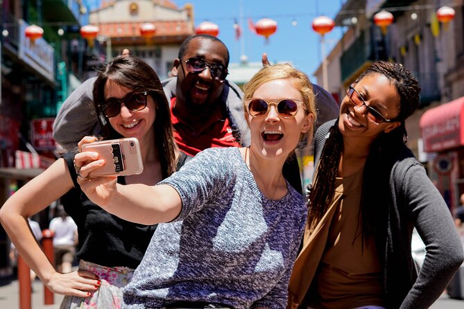 SF's Chinatown: Tea & Dim Sum Food Tour - Includes full meal, 3hr - Bubble tea and the alleyways near Portsmouth Square