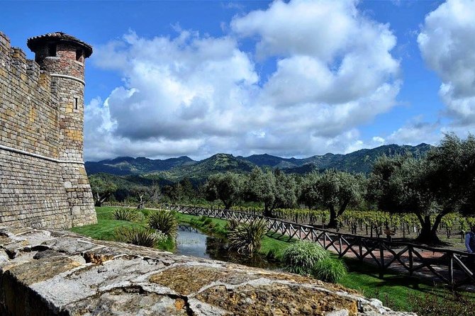 Small Group Napa Valley Tour for Wine Lovers - Golden Gate Bridge on the Way Home