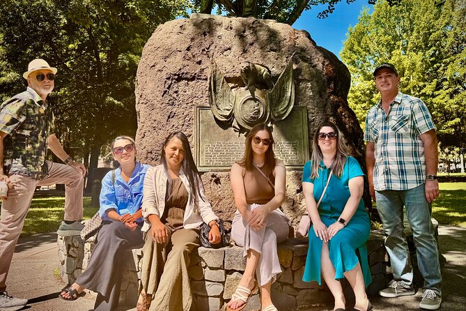 Snob Free Sonoma Plaza Walking Experience - Timing, meeting point, and the walking route