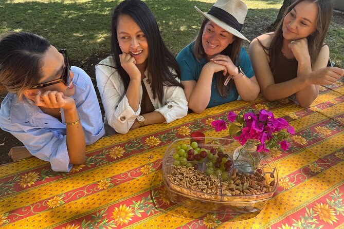 Snob Free Sonoma Plaza Walking Experience - Price and value: what your $109 actually covers