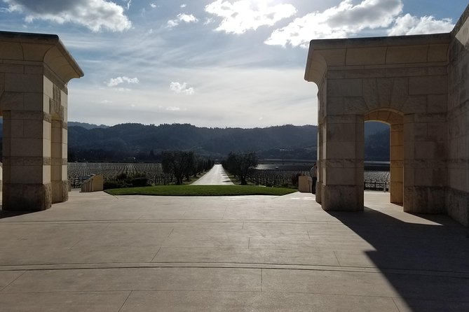 Sonoma and Napa Wine Tour 3 Tastings Included Small-Group Tour - What the $1,399 price really buys you