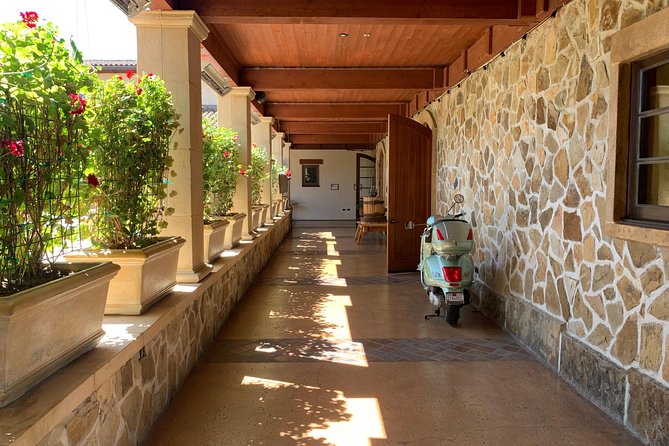 Sonoma or Napa -8hr- Private Wine Tour with Concierge Service - The Fort Baker photo stop is a special extra