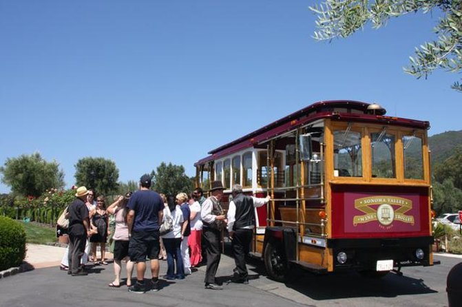 Sonoma Valley Open Air Wine Trolley Tour - The guide can make or break the day